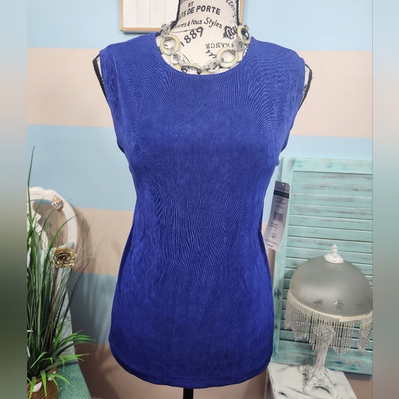 NWT Laura Ashley Easy Wear Blue Sleeveless Top - Picture 3 of 8